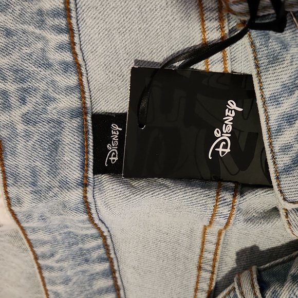 Disney Encanto Mirabel Mom Jeans Plus Size Womens size 18 - Picture 12 of 13